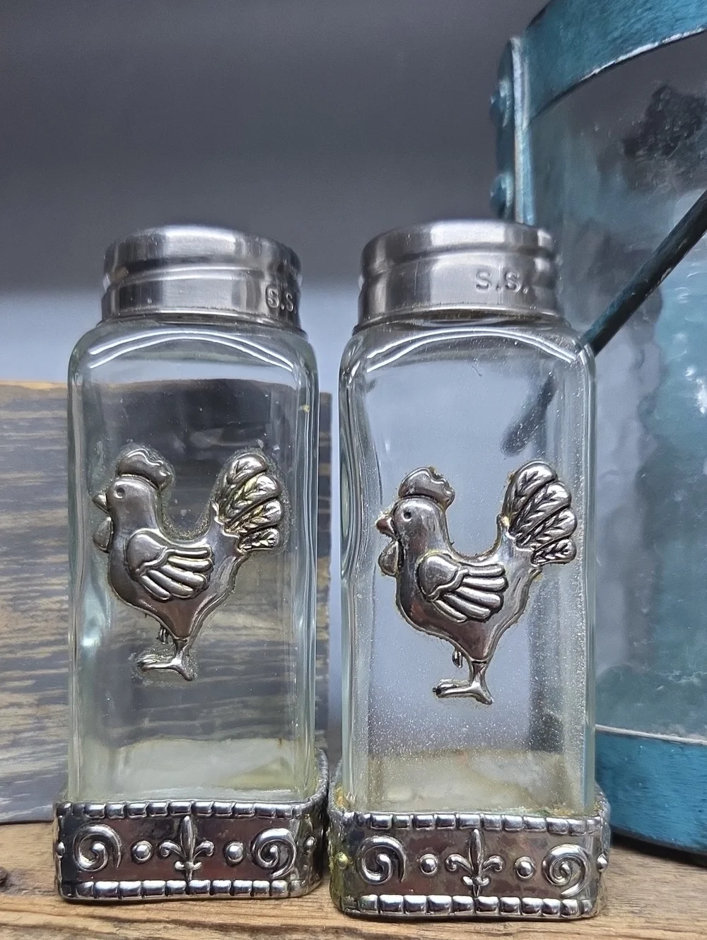 Vintage Ganz Salt And Pepper Shakers